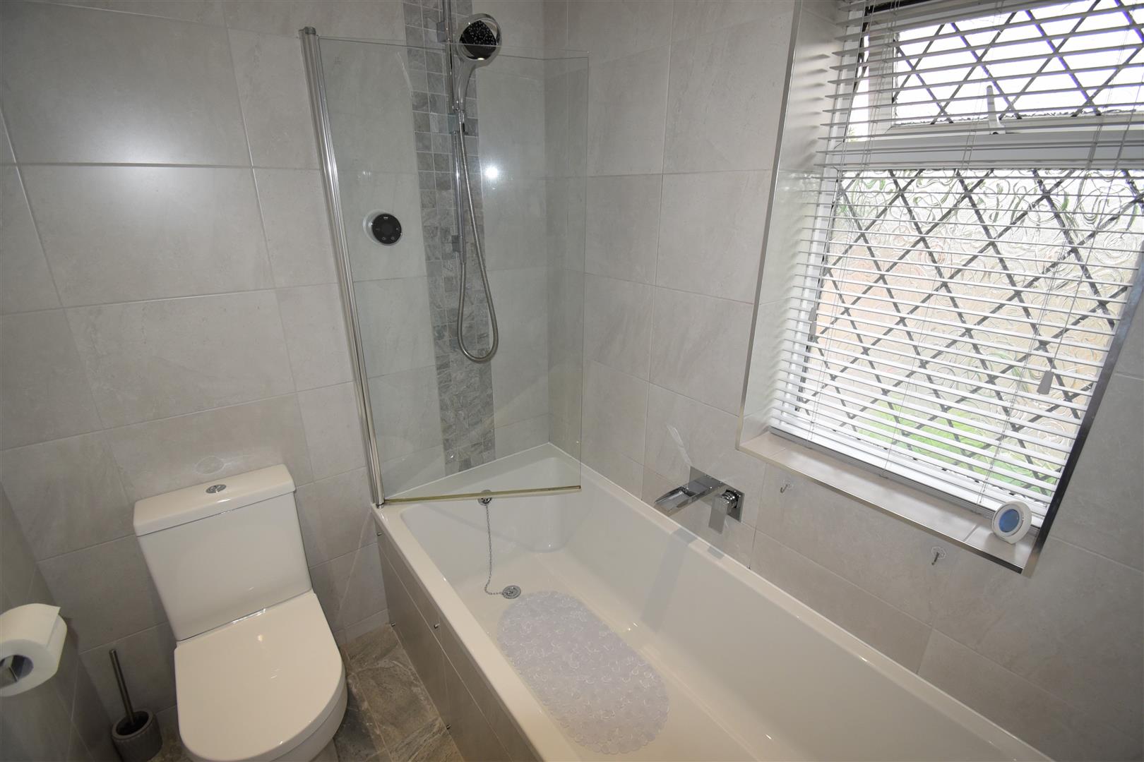 Bungalow Detached Long Ridge, Brighouse